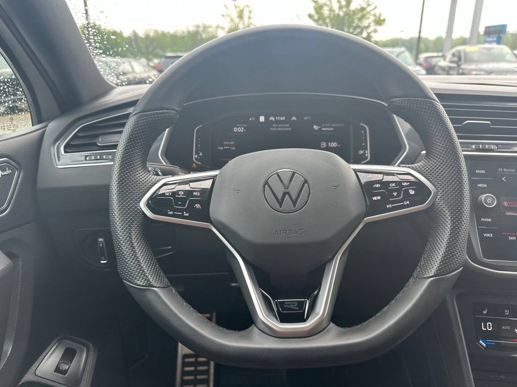 Used 2023 Volkswagen Tiguan SEL R-Line AWD/4WD image 20