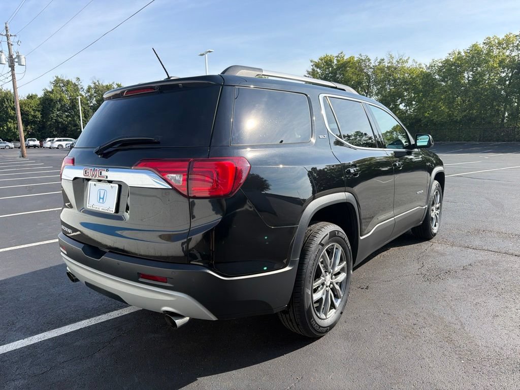 Used 2017 GMC Acadia SLT w/ LPO, Cargo Package FWD image 5
