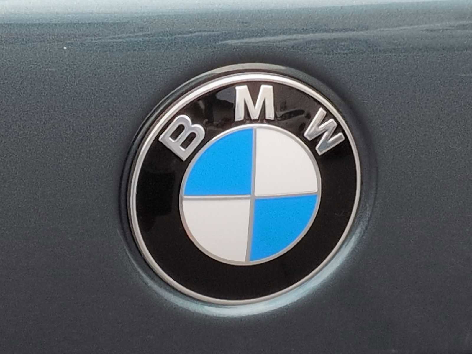 Used 2026 BMW X5 xDrive40i w/ Premium Package image 12