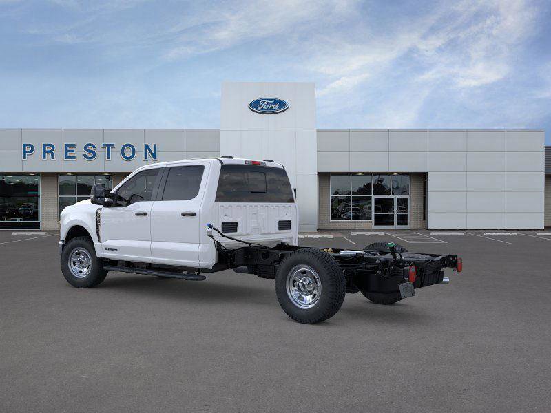 New 2025 Ford F350 XL w/ XL Chrome Package image 12