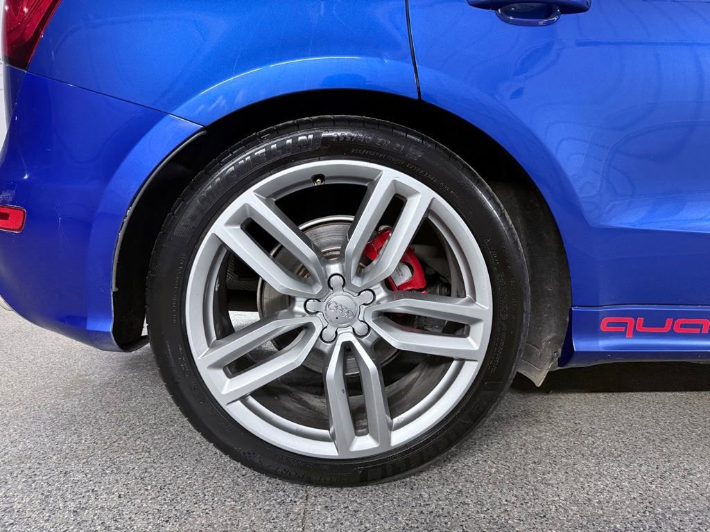 Used 2015 Audi SQ5 Prestige w/ Prestige Package image 9