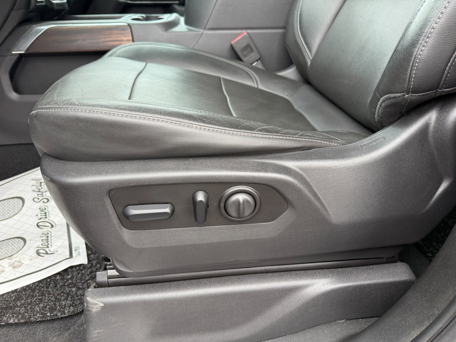 Used 2020 GMC Sierra 1500 SLT w/ SLT Premium Plus Package image 23