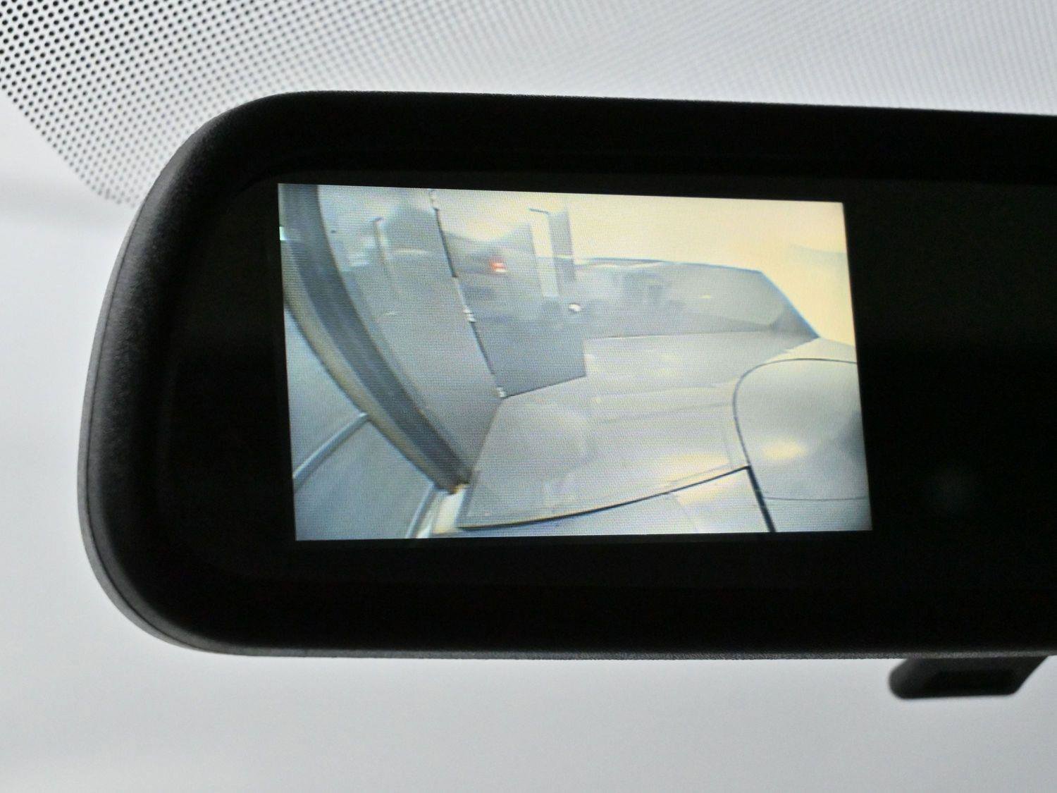 Used 2023 GMC Savana 2500 w/ Driver Convenience Package image 19