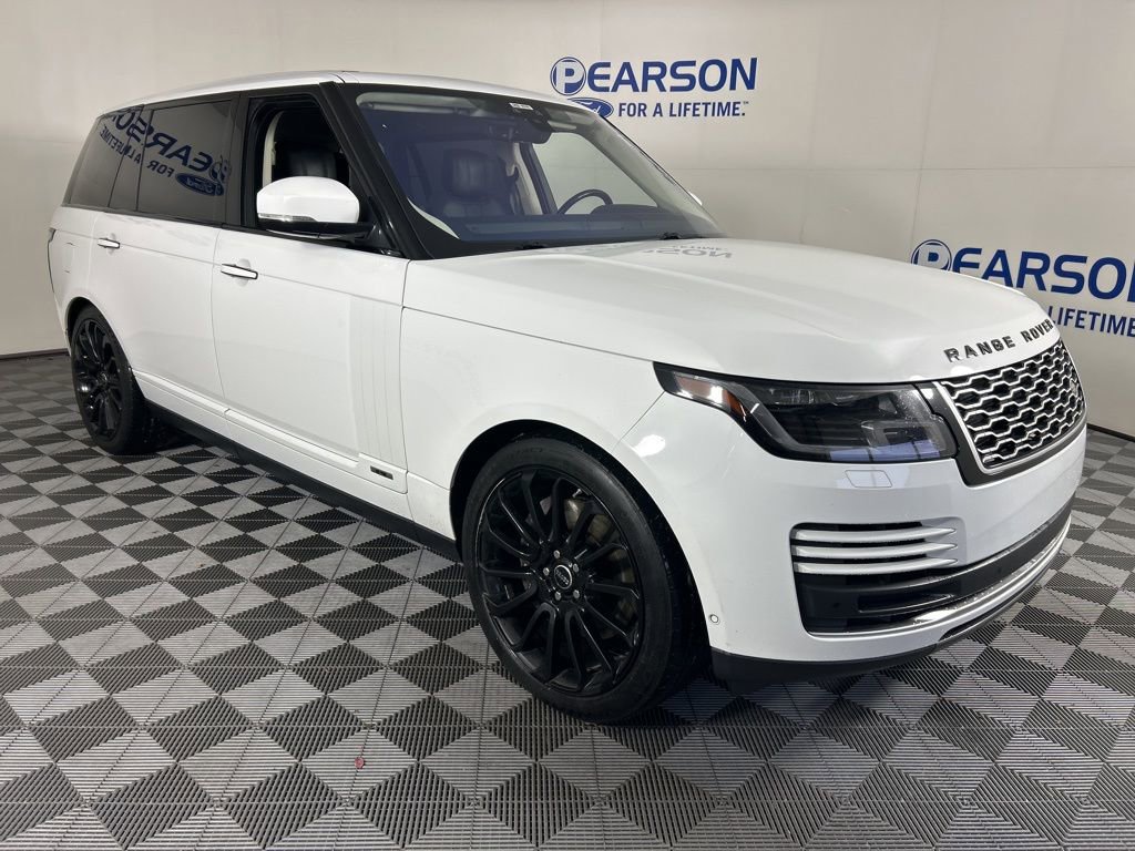 Used 2018 Land Rover Range Rover Long Wheelbase Supercharged image 3