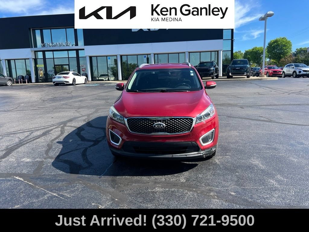 Used 2016 Kia Sorento FWD image 2