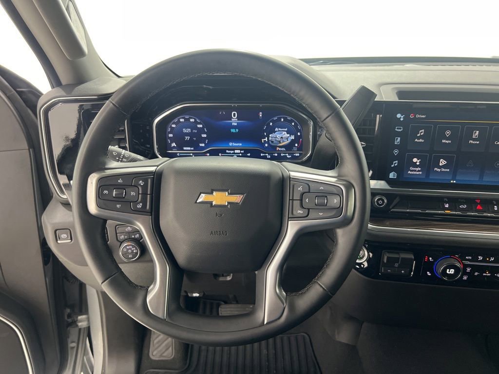 Used 2025 Chevrolet Silverado 2500 LT w/ Convenience Package AWD/4WD image 10