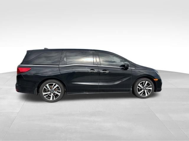 Used 2019 Honda Odyssey Elite image 3