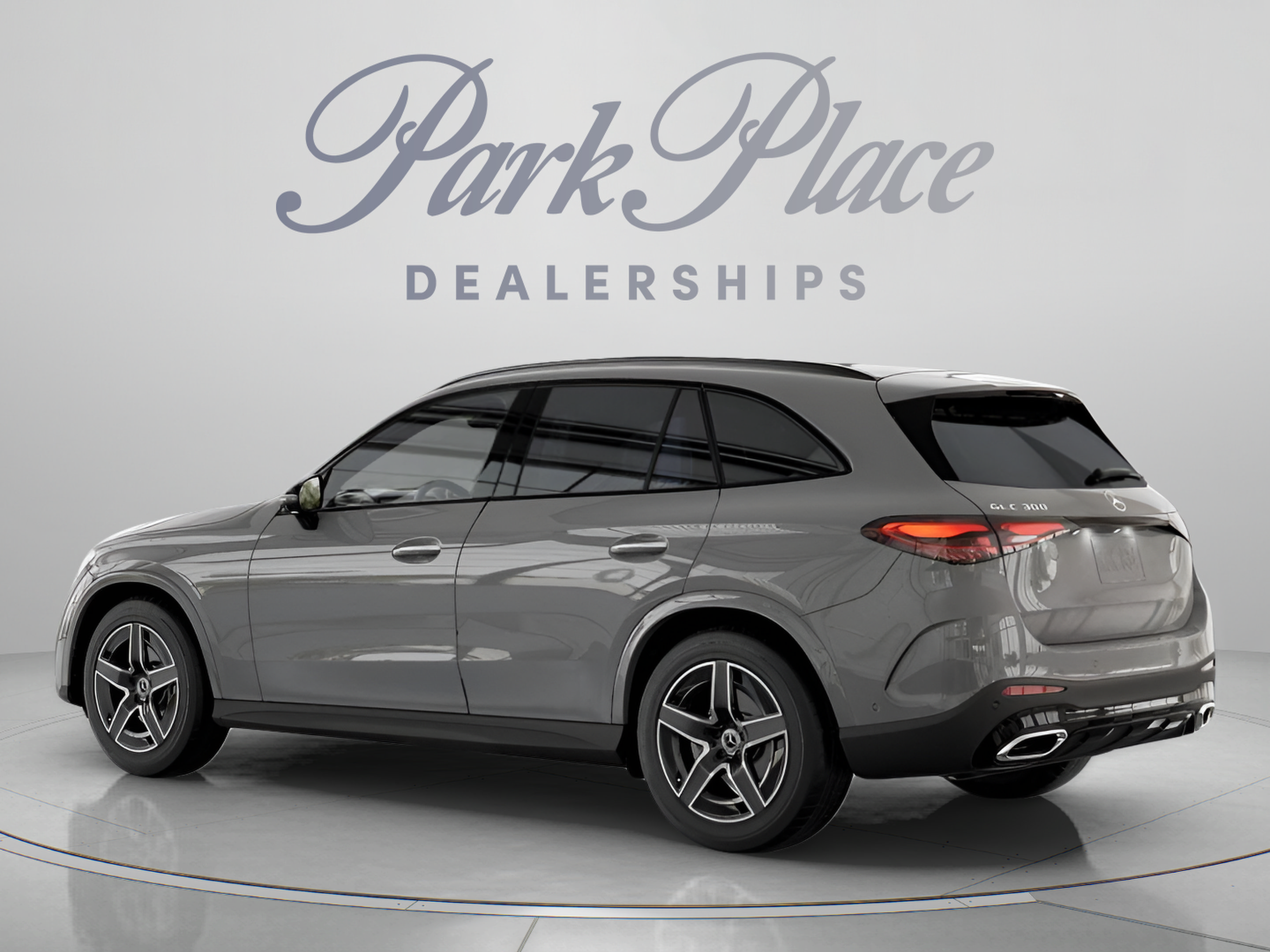 Used 2026 Mercedes-Benz GLC 300 image 8