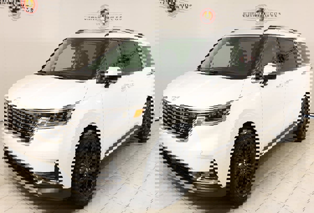 Used 2024 Kia Carnival SX Prestige image 5