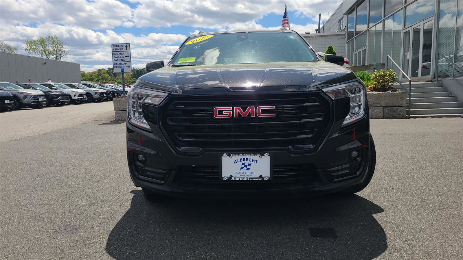 Used 2023 GMC Terrain SLT w/ Elevation Edition AWD/4WD image 3