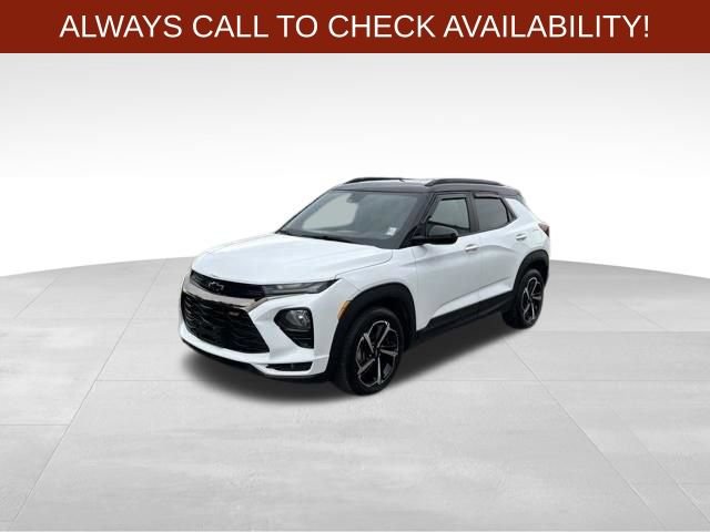 Used 2021 Chevrolet TrailBlazer RS w/ Technology Package FWD image 3