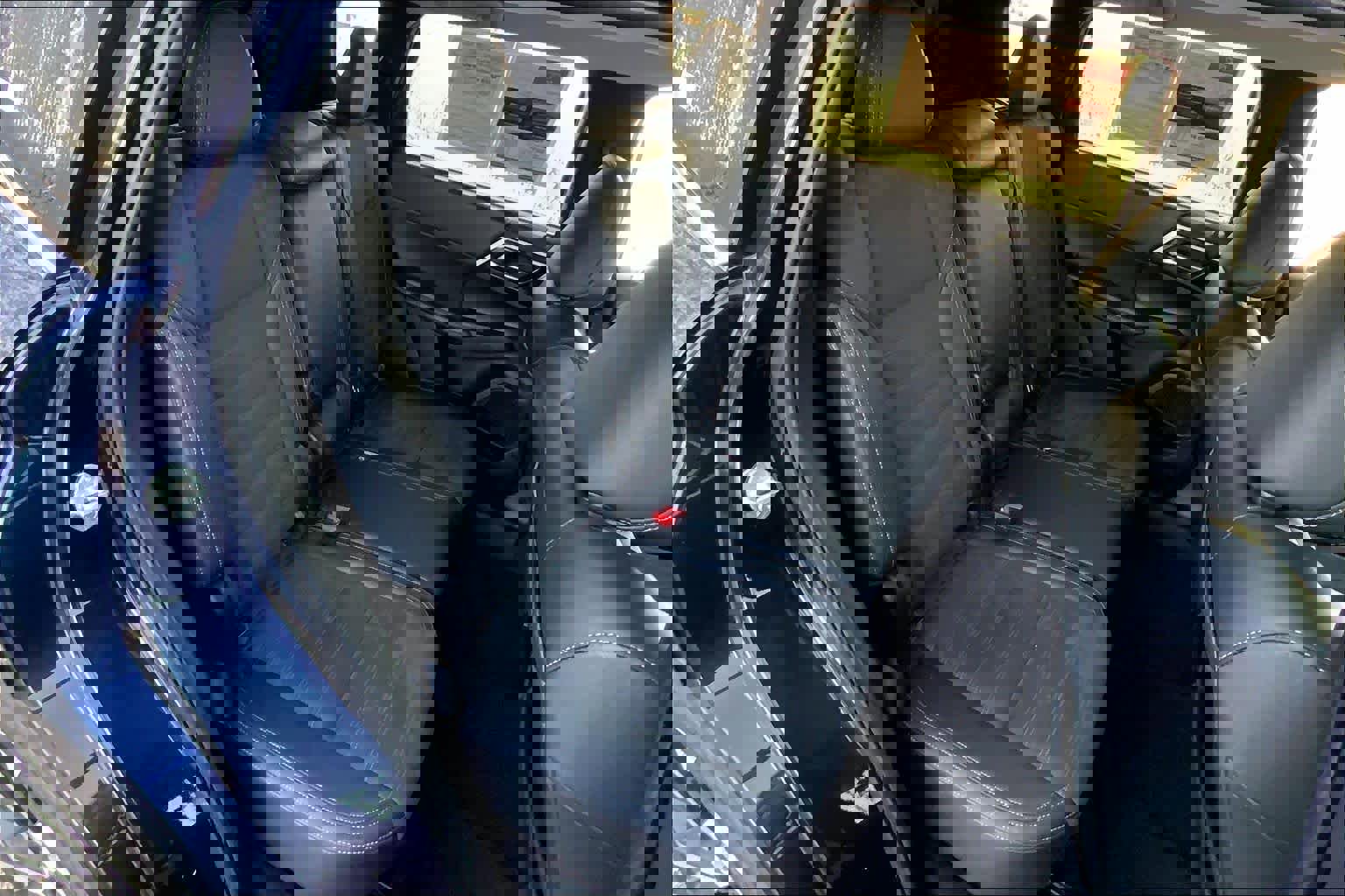 Used 2024 Mitsubishi Outlander SE image 19