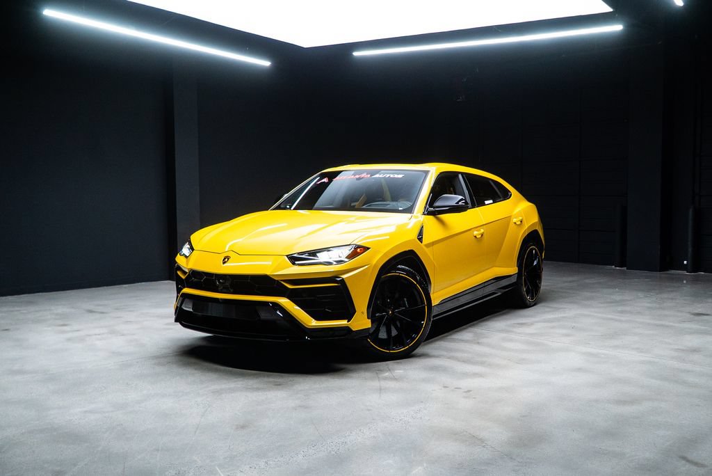 Used 2022 Lamborghini Urus AWD/4WD image 67