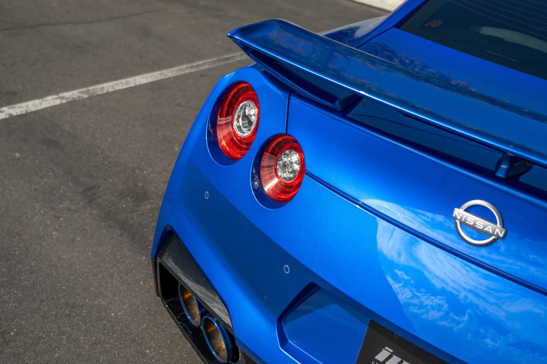 Used 2024 Nissan GT-R w/ Floor Mat Package image 27