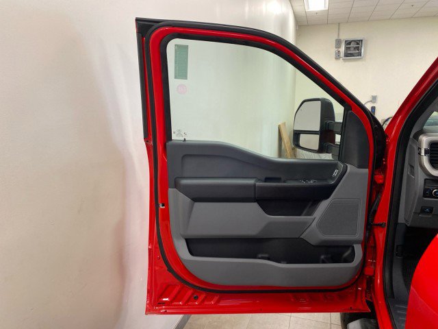 New 2025 Ford F350 XL w/ FX4 Off-Road Package image 9