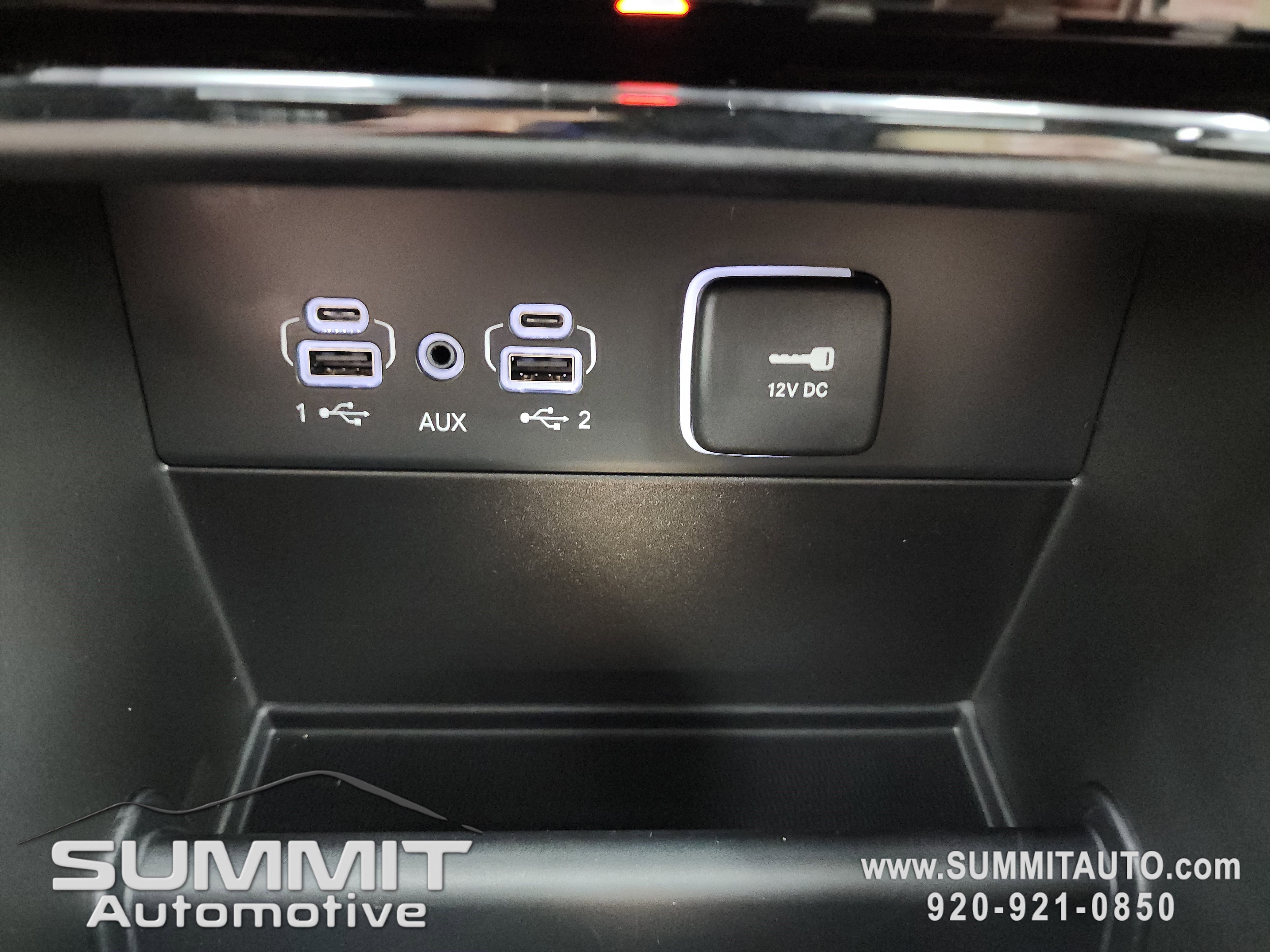 New 2025 Jeep Grand Cherokee Limited w/ Black Appearance Package image 66