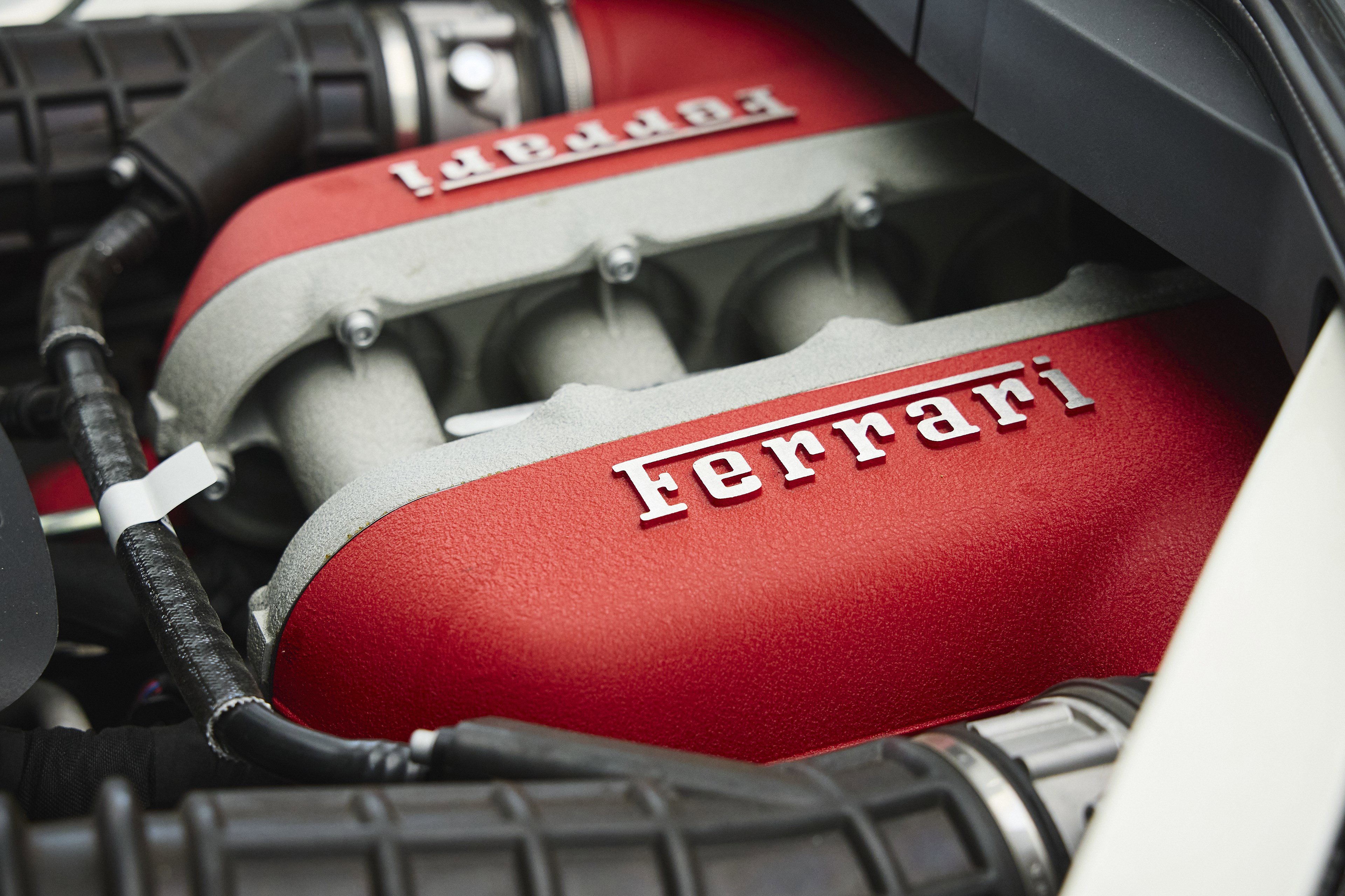 Used 2023 Ferrari Purosangue AWD/4WD image 15