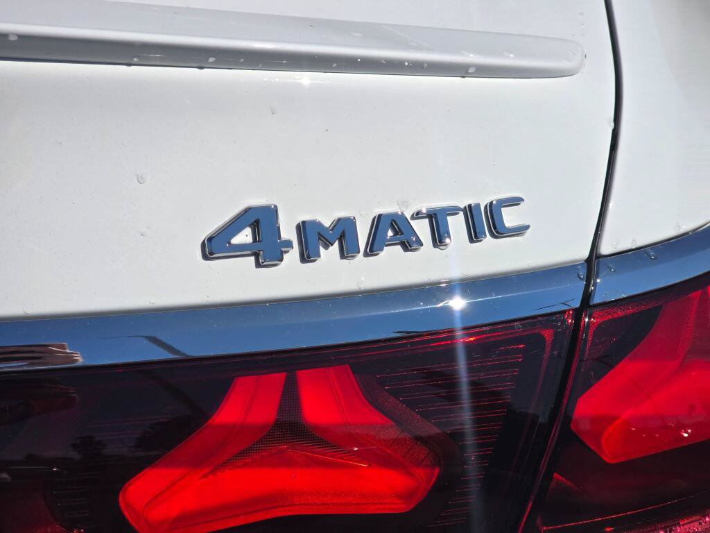 New 2026 Mercedes-Benz E 350 4MATIC Sedan image 32