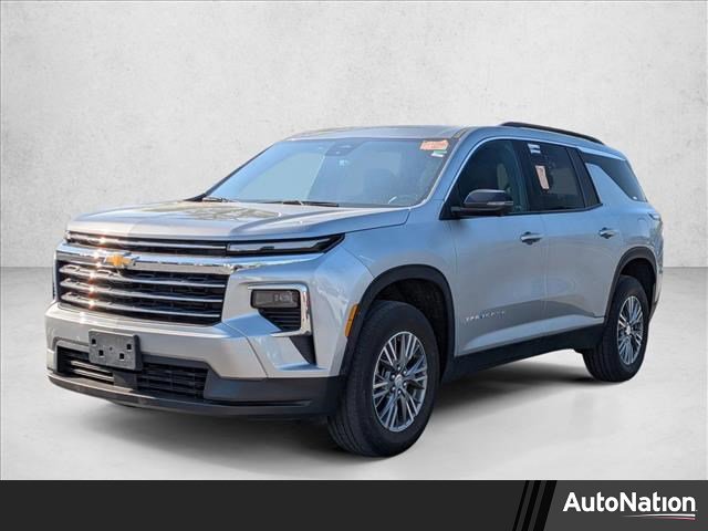 Used 2024 Chevrolet Traverse LT AWD/4WD image 1