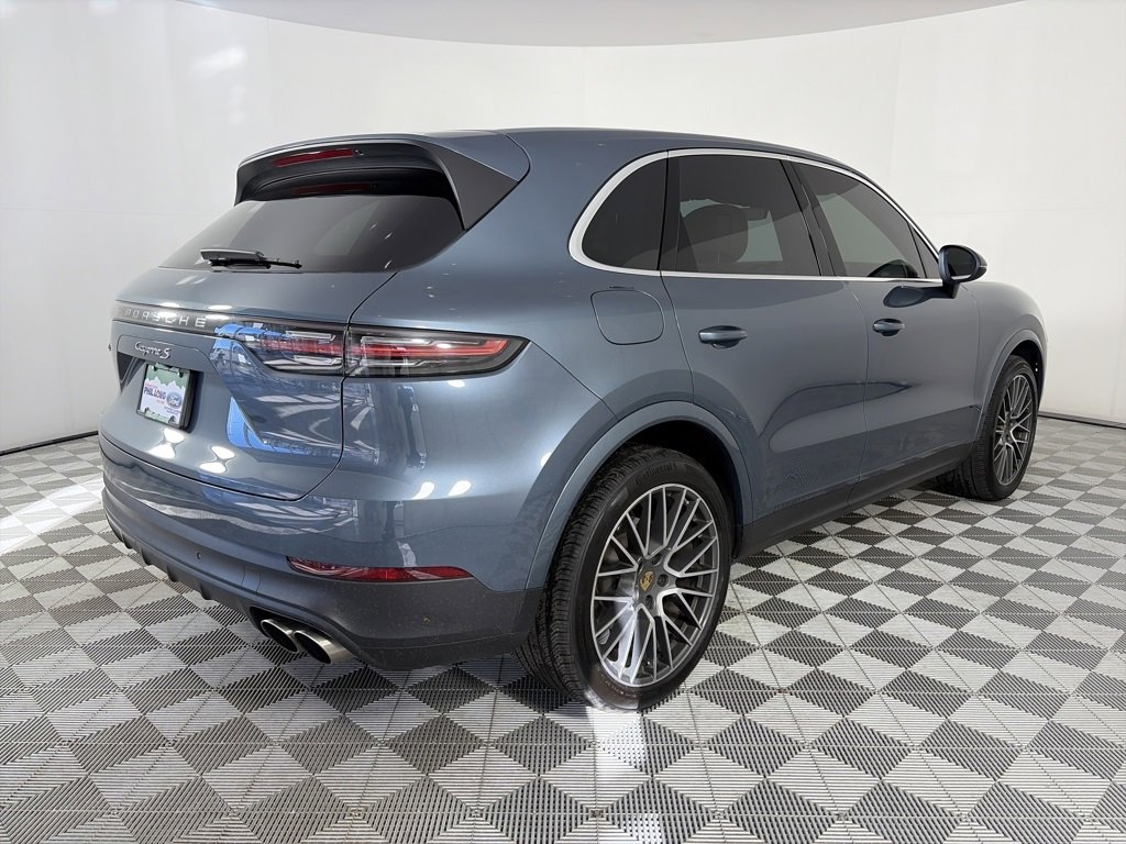 Used 2020 Porsche Cayenne S image 7