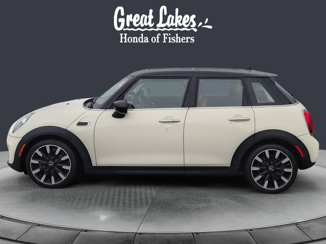 Used 2020 MINI Cooper 4-Door Hardtop FWD image 2
