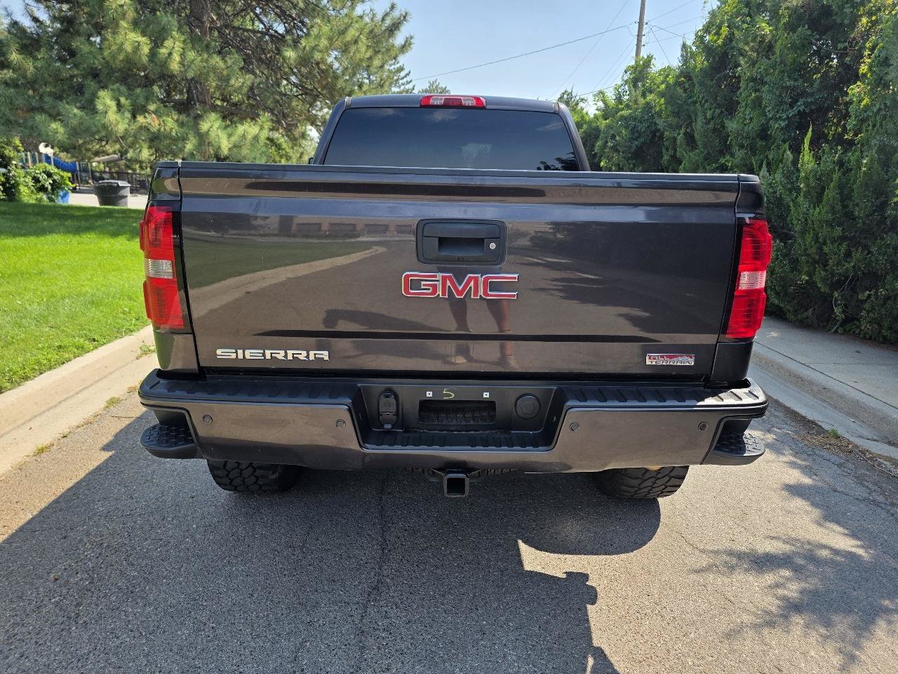 Used 2014 GMC Sierra 1500 SLE AWD/4WD image 9