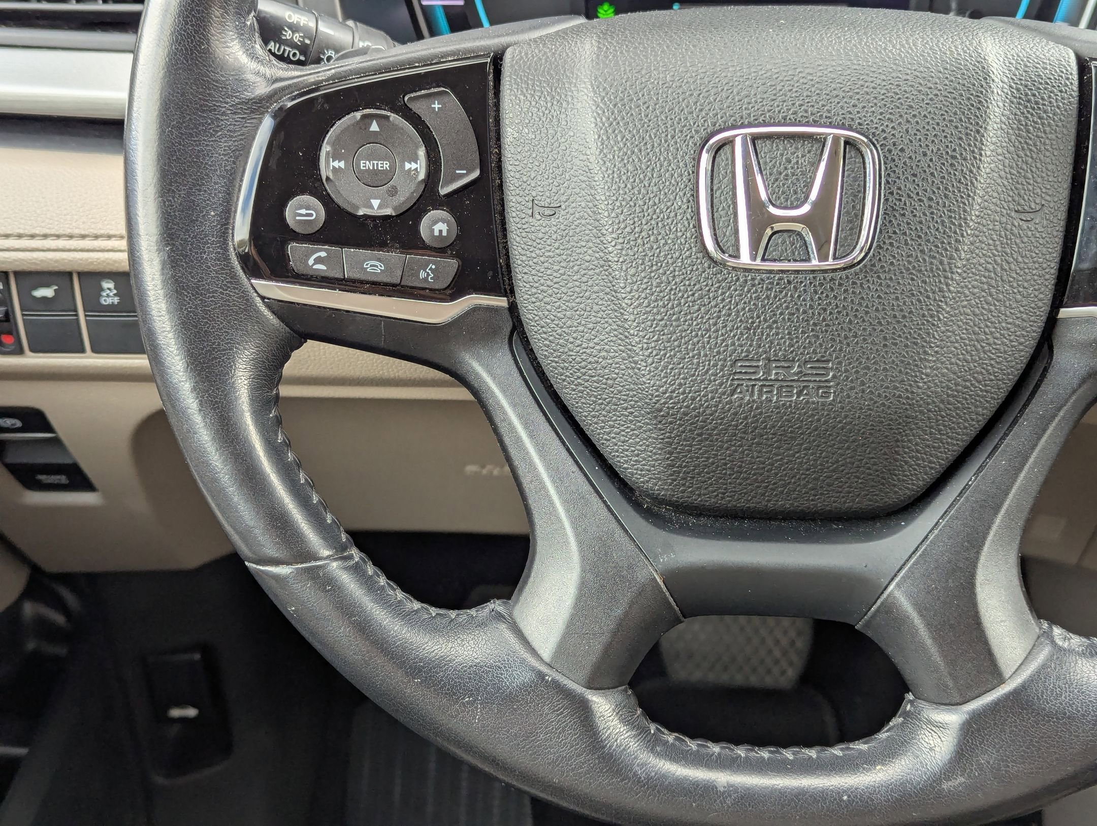 Used 2018 Honda Odyssey EX-L image 19