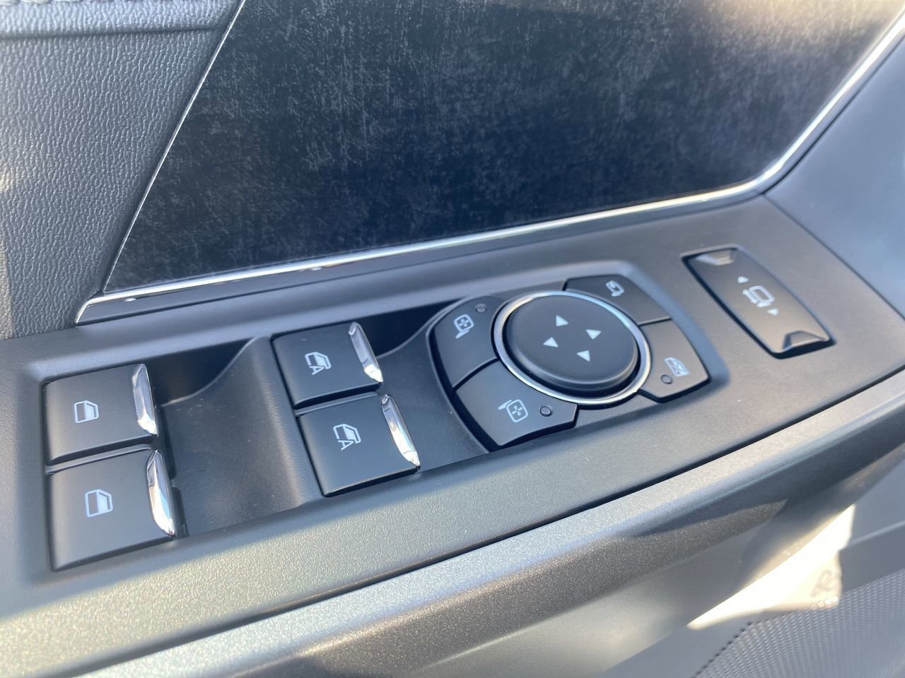 New 2026 Ford F250 XLT w/ XLT Premium Package image 17