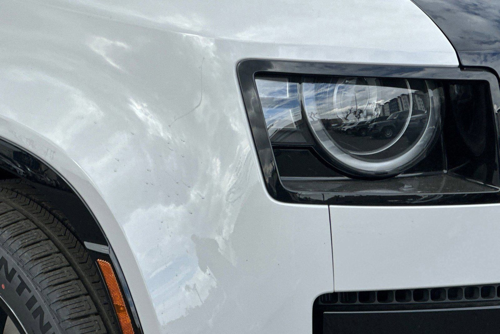 New 2026 Land Rover Defender 110 X AWD/4WD image 7