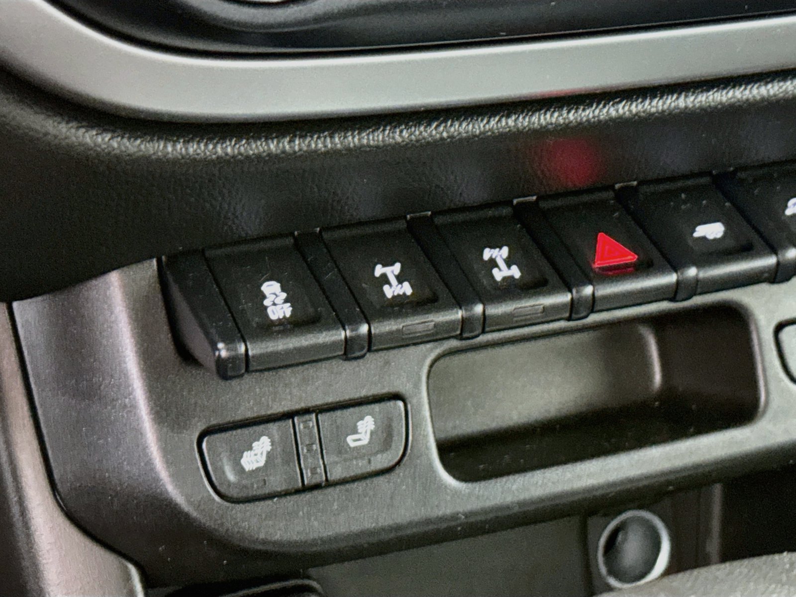 Used 2020 Chevrolet Colorado ZR2 AWD/4WD image 17