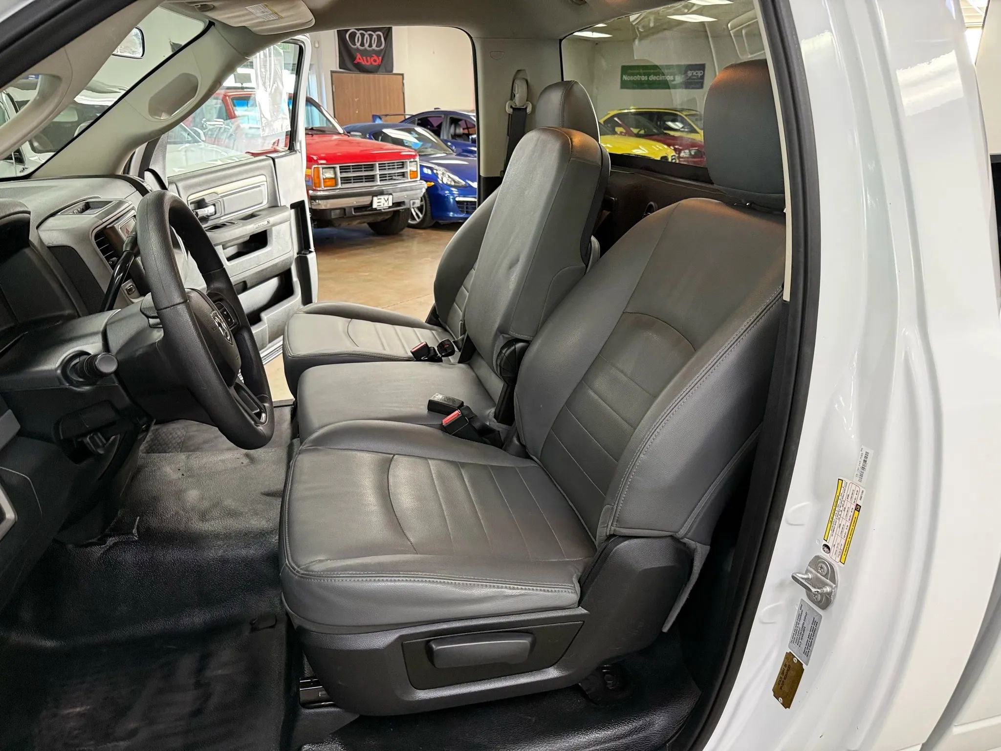 Used 2017 RAM 2500 Tradesman w/ Power Accessory Group image 15