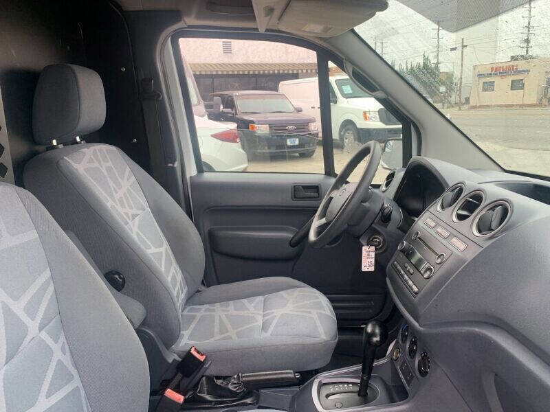 Used 2012 Ford Transit Connect XLT image 7