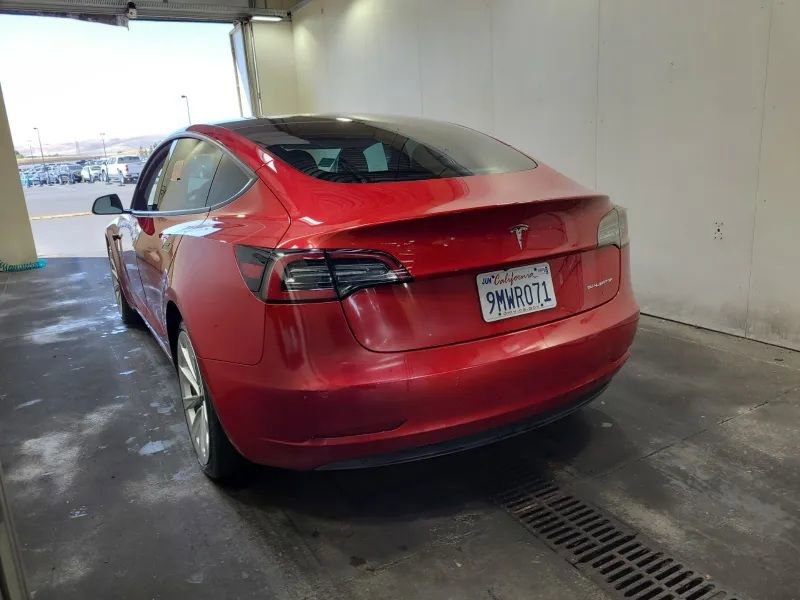 Used 2021 Tesla Model 3 Long Range AWD/4WD image 2