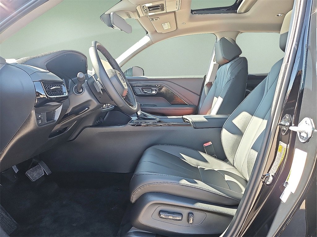 New 2025 Acura ADX Base image 18
