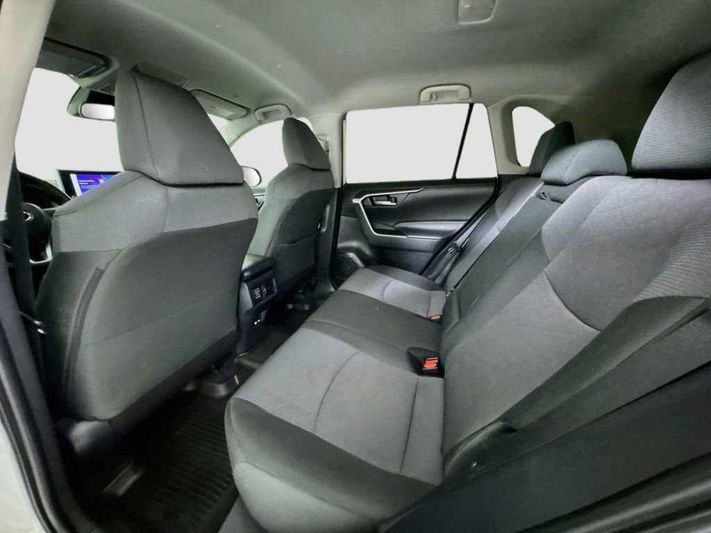 Used 2024 Toyota RAV4 XLE w/ Weather Package AWD/4WD image 21