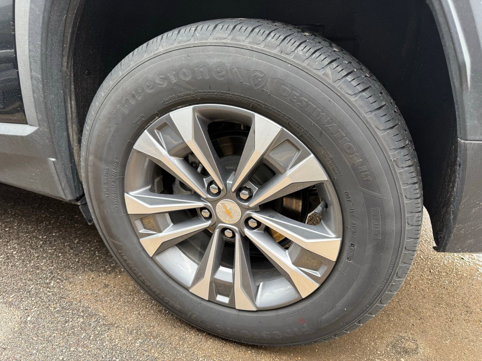 Used 2026 Chevrolet Equinox LT image 7