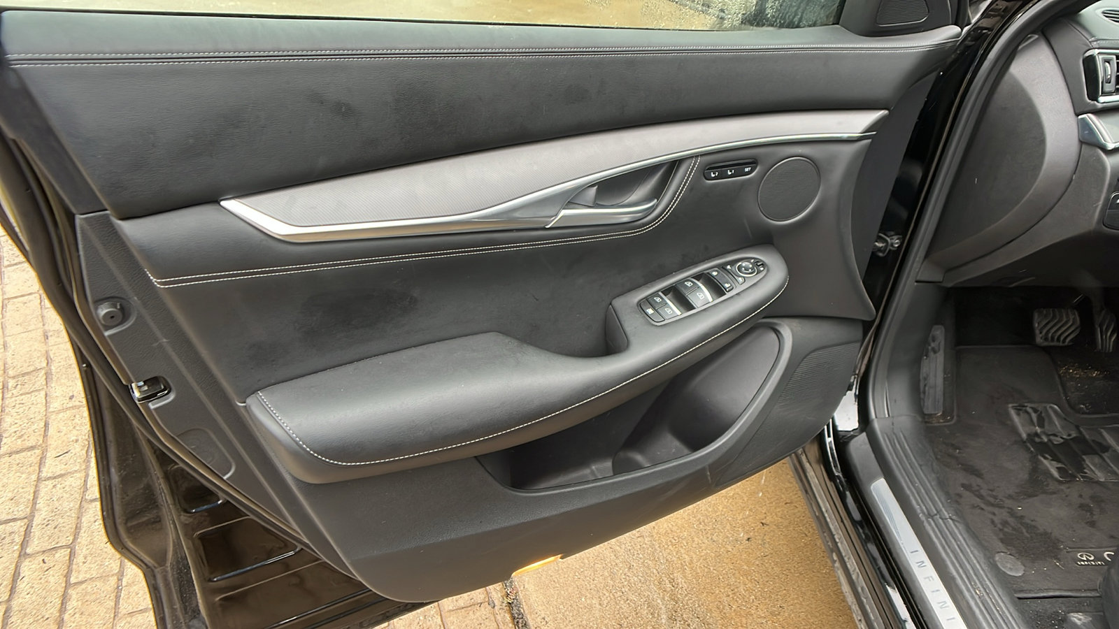 Used 2024 INFINITI QX55 Luxe image 13