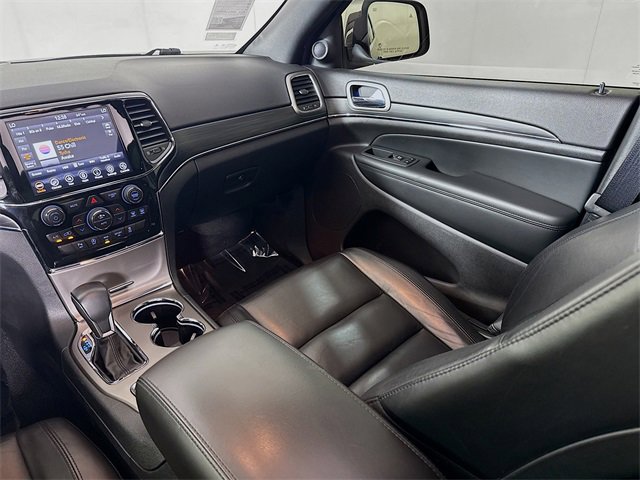 Used 2021 Jeep Grand Cherokee Limited w/ Sun & Sound Group image 24