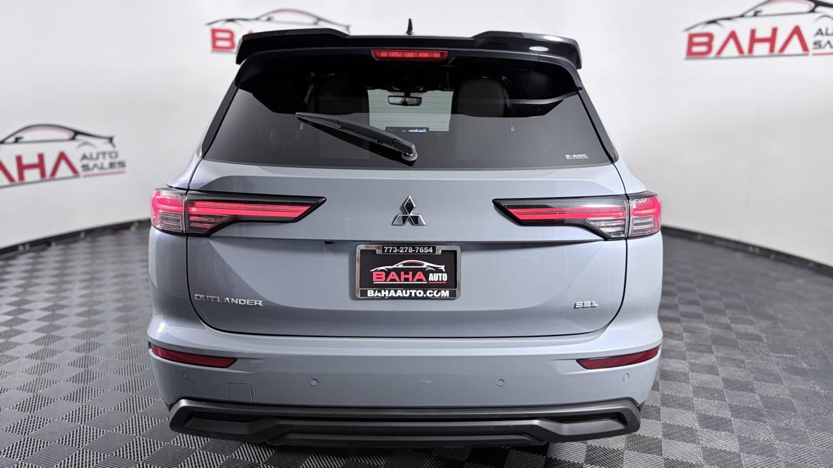 Used 2025 Mitsubishi Outlander SEL AWD/4WD image 5