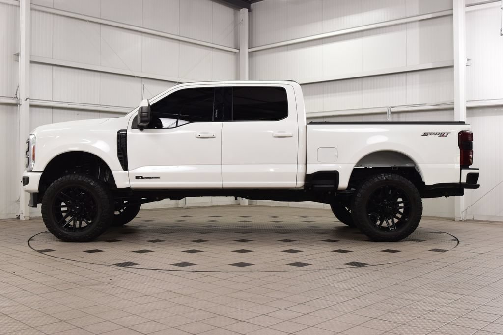 Used 2023 Ford F250 Lariat w/ Lariat Ultimate Package AWD/4WD image 4