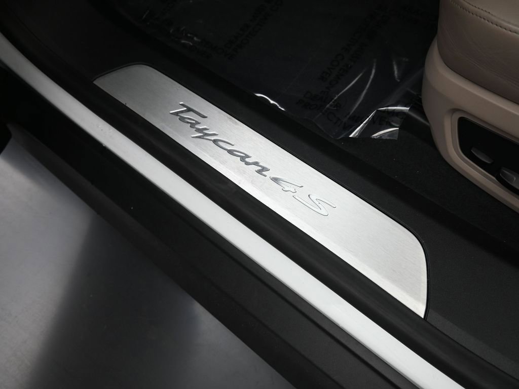 Certified 2020 Porsche Taycan 4S image 25