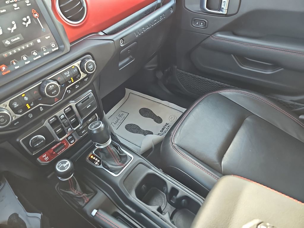 Used 2022 Jeep Wrangler Unlimited Rubicon w/ Steel Bumper Group image 29