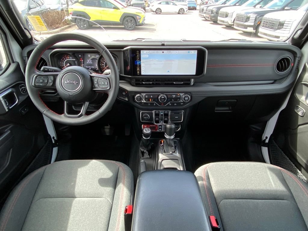 Used 2024 Jeep Gladiator Rubicon w/ Technology Group AWD/4WD image 33