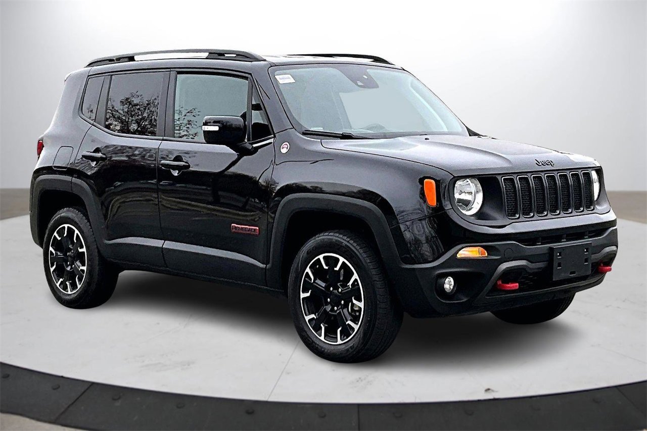 Certified 2023 Jeep Renegade Trailhawk image 2
