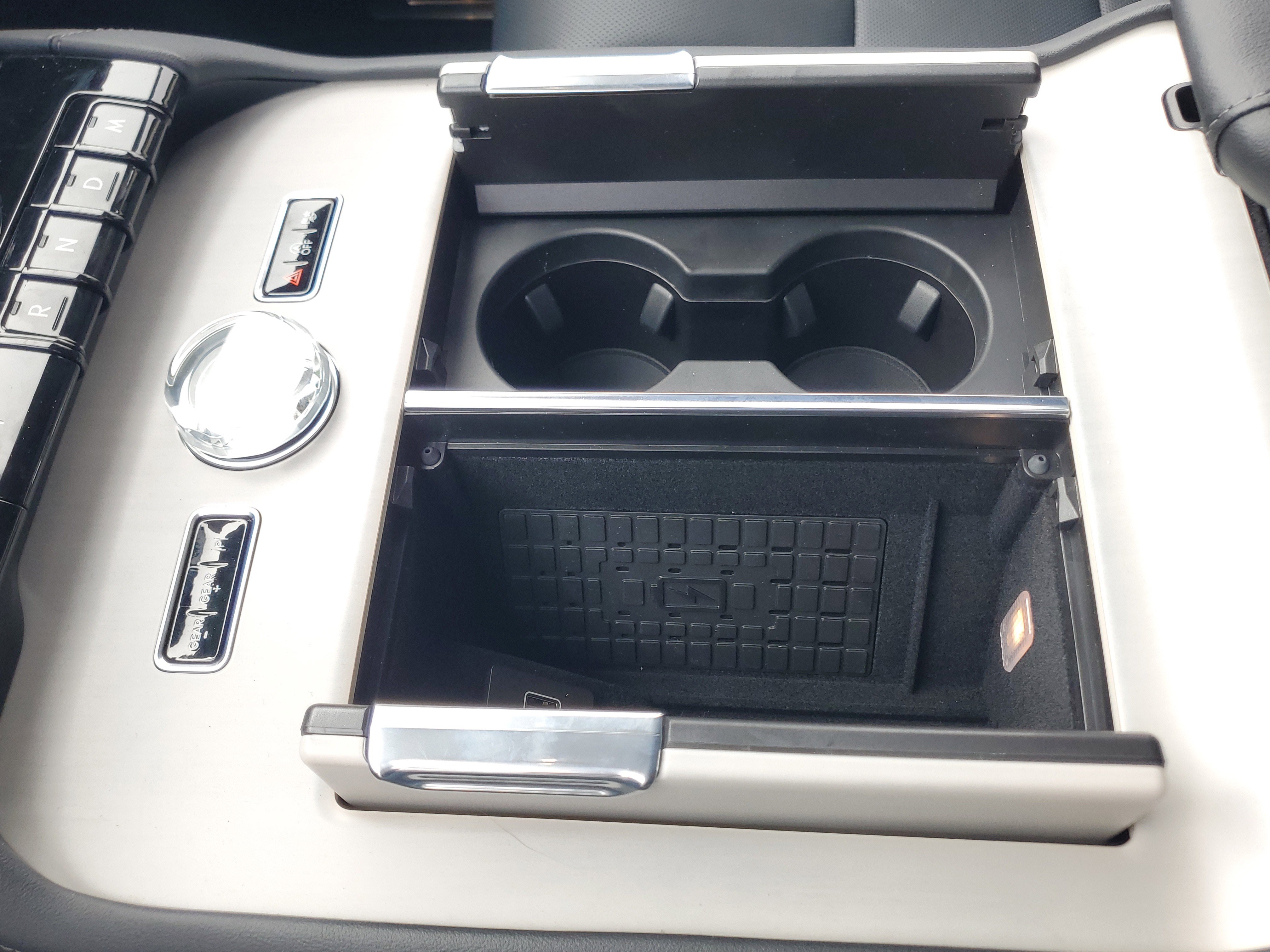 New 2026 Lincoln Navigator Premiere image 24