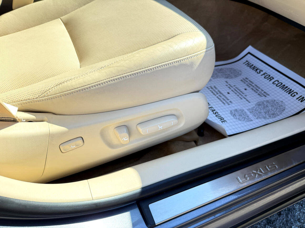 Used 2012 Lexus ES 350 image 47