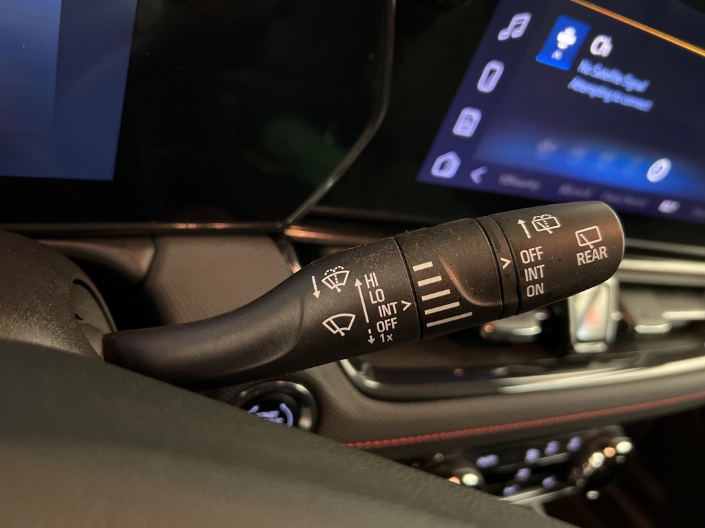 Used 2025 Chevrolet TrailBlazer RS w/ Convenience Package image 21