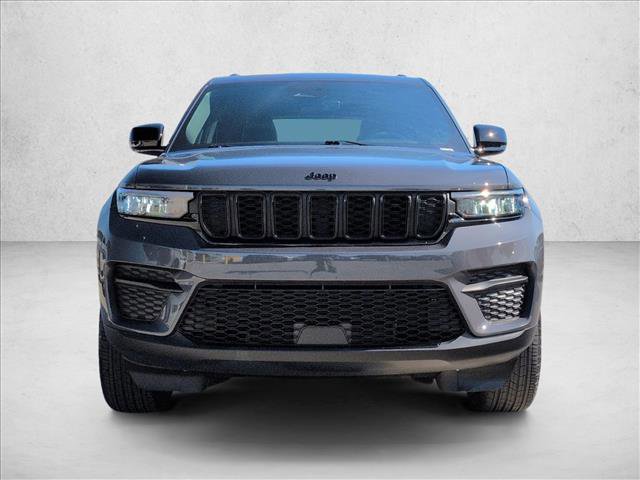 Used 2025 Jeep Grand Cherokee 4WD video 2