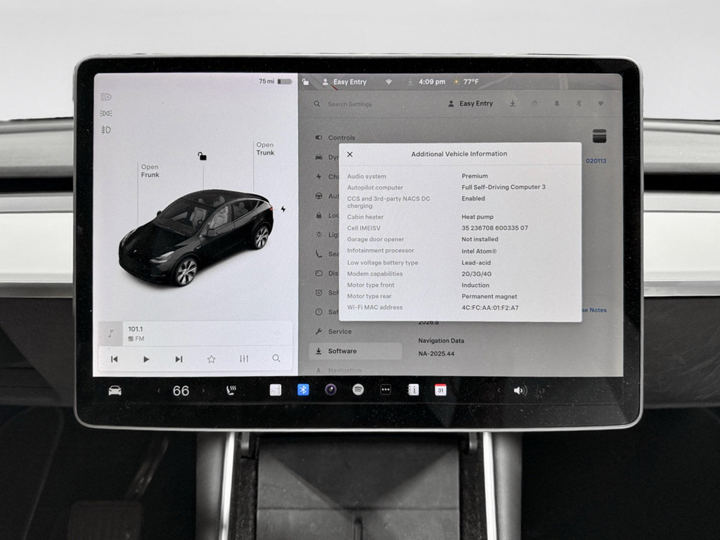 Used 2020 Tesla Model Y Long Range image 12