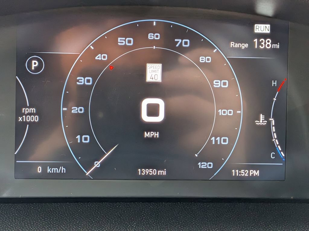 Used 2025 RAM ProMaster 2500 w/ U-Haul Equipment Group FWD image 12